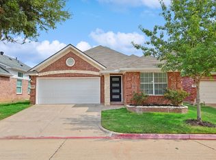 413 Stage Line Dr #1, Euless, TX 76039