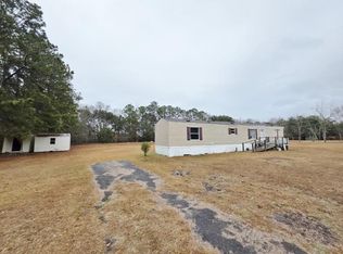 180 Cherry Tree Ln, Walterboro, SC 29488