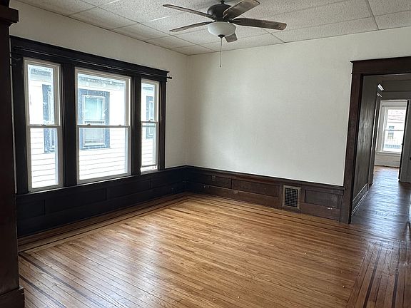 3rd image of 252 Cumberland Ave #2