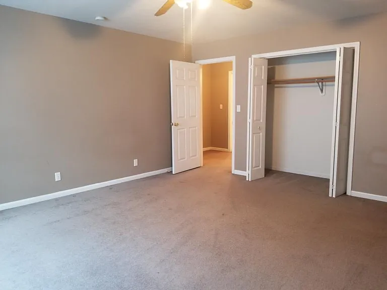 235 Elm St — Photo 15