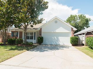 1607 Trent St, Fort Walton Beach, FL 32547