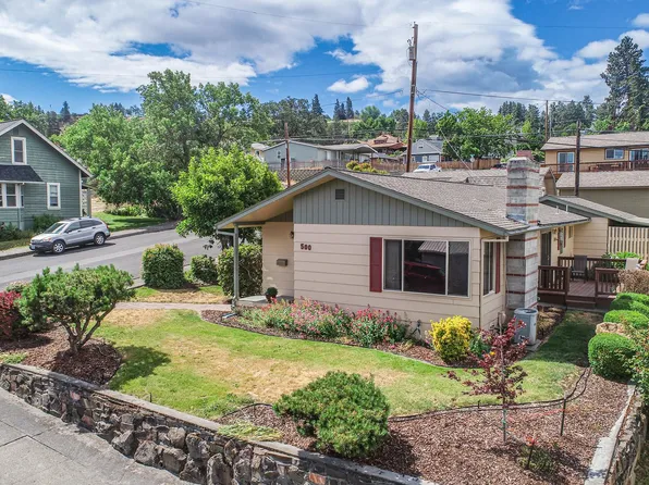 500 W 13th St, The Dalles, OR 97058