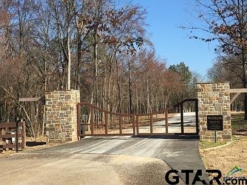 4th image of 11 County Road 2938 S