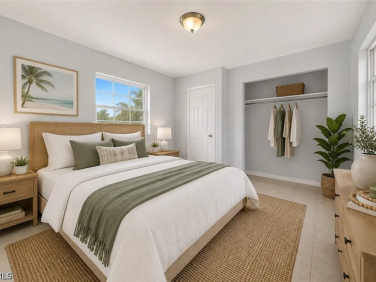 1527 Gardenia Ave — Photo 21