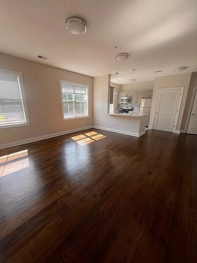 743 Park Ave — Photo 1