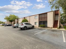 2554 Lakeway Branch Dr, Orlando, FL