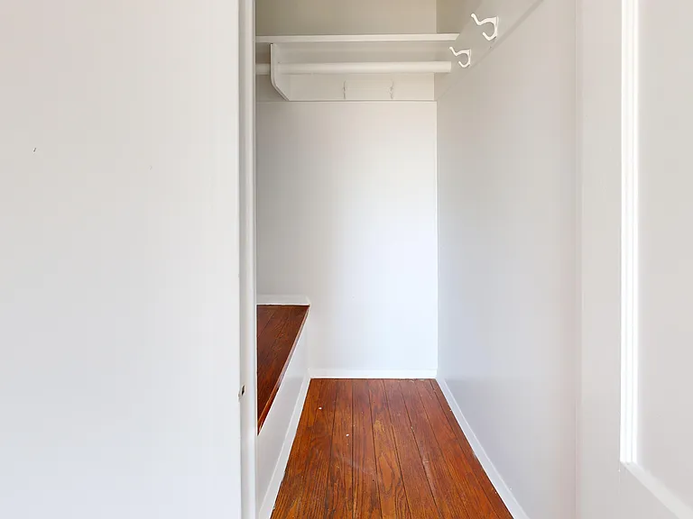 Parkmerced Apartments — Photo 129