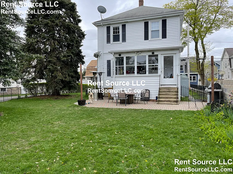 19 Tyler Ave — Photo 35
