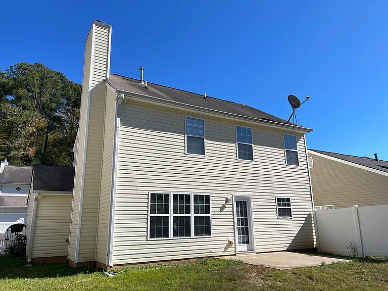166 Rosemont Ct — Photo 35
