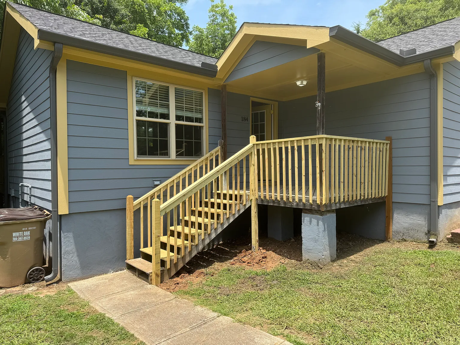 2 bed, 850 sqft, $1,300 — Photo 1