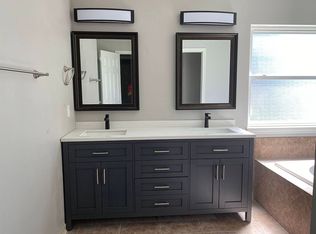 5949 Stumph Rd, Parma Heights, OH 44130