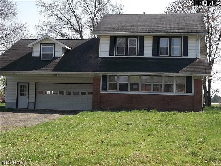 1st image of 7624 Brookview St NE