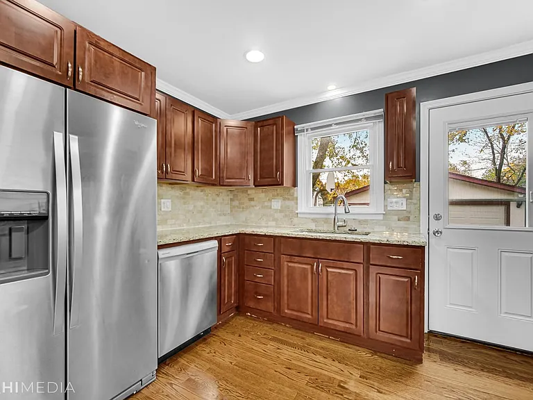 6661 Glenview Dr — Photo 14