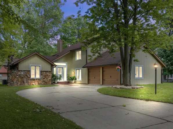 6809 Belle Plain Cv, Fort Wayne, IN 46835
