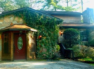 3719 Dollys Dr, Sevierville, TN 37876