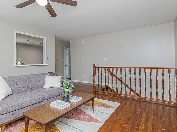 5th image of 6824 Sargent Rd