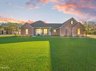 240 Canino Rd, Rayne, LA 70578