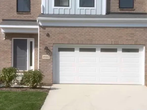 49499 Coldwater Ridge Dr, Northville, MI 48168