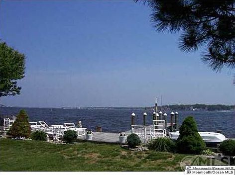 5th image of 50 Island Dr
