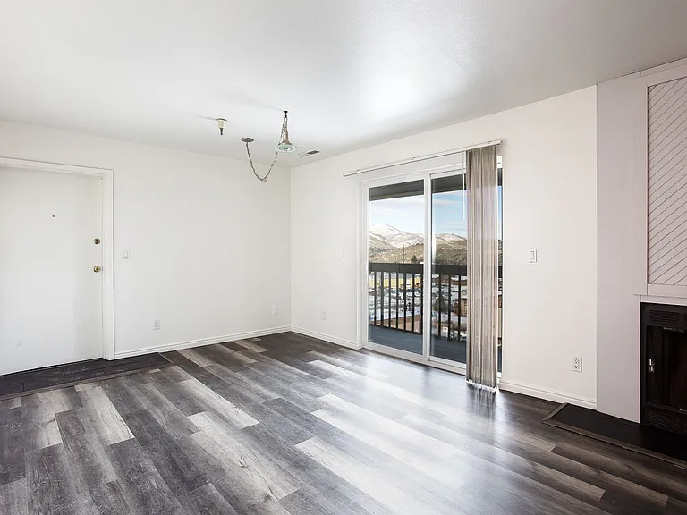 1660 Upper Ironhorse Loop #G5 — Photo 5