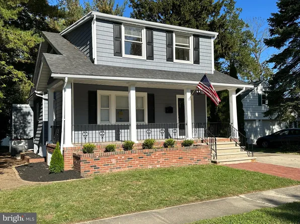 17 Harvard Rd, Audubon, NJ 08106