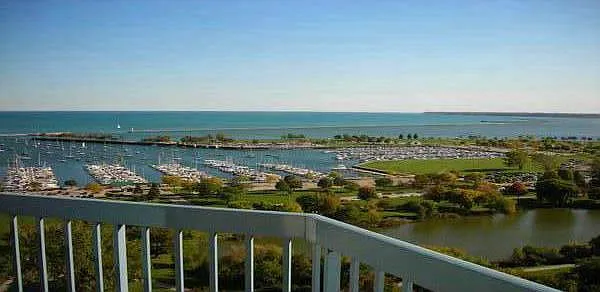 Balcony has lake and city view - 1660 N Prospect Ave #18