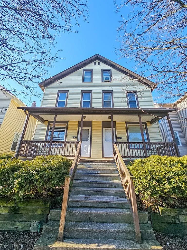 Building Photo - 522 Vickroy Ave
