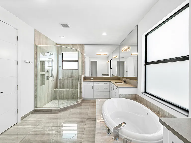 9006 Dulcetto Ct — Photo 31