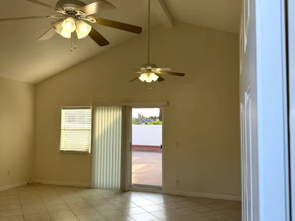 (undisclosed Address), Canoga Park, CA 91304