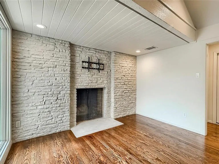 718 Bermuda — Photo 14