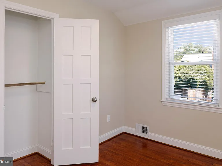 632 Faraday Pl NE — Photo 20