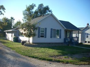 1016 Rogers St, Streator, IL 61364