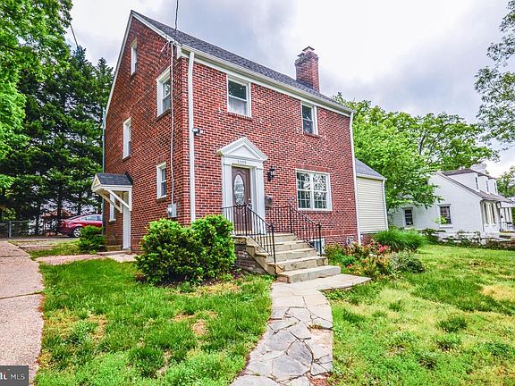 4th image of 7009 Adelphi Rd