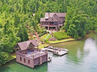 229 E Wildcat Rd, Clarkesville, GA 30523