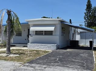 2023 Kepner Dr, Holiday, FL 34691