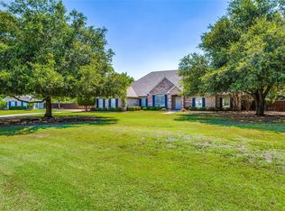 6 Fox Hollow Run, Shady Shores, TX 76208