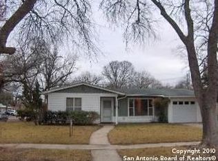 202 Burwood Ln, San Antonio, TX 78213