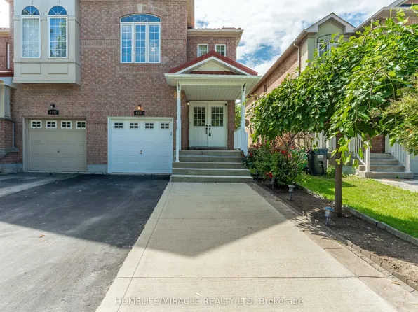 4191 Goldenrod Cres, Mississauga, ON L5V 3C2