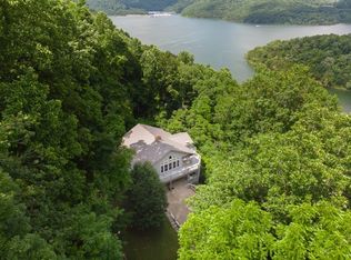 1038 Lakeside Dr, Smithville, TN 37166