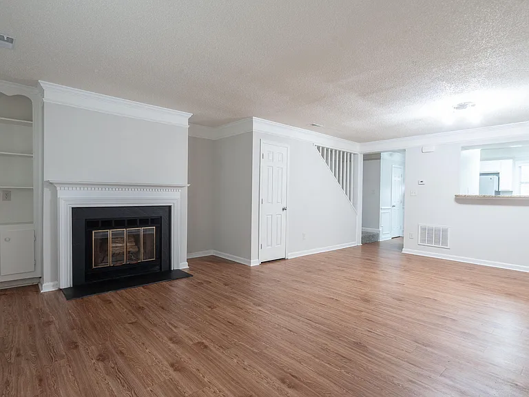 4418 Roller Ct — Photo 5