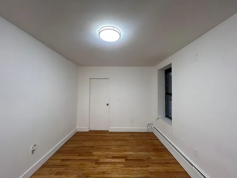 79 Bergen Ave #1E — Photo 5