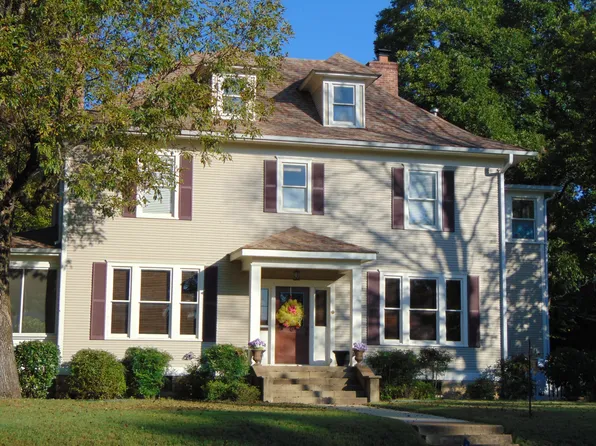 909 E Boswell St, Batesville, AR 72501