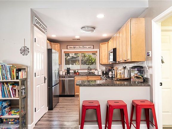 5th image of 8405 Coral DR