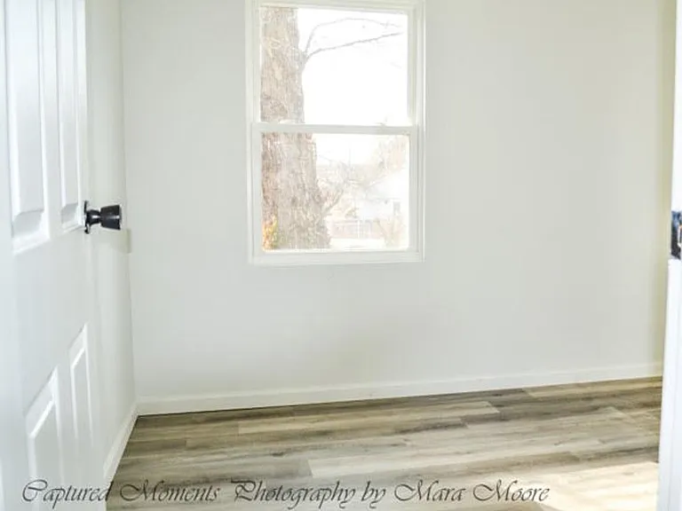 11 King Dr — Photo 14