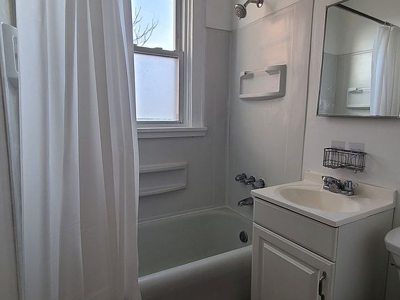 4th image of 100 Academy Ave #Aca-502
