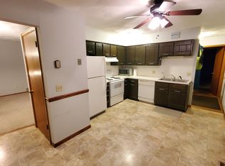 2939 Schneider Rd, Toledo, OH 43614