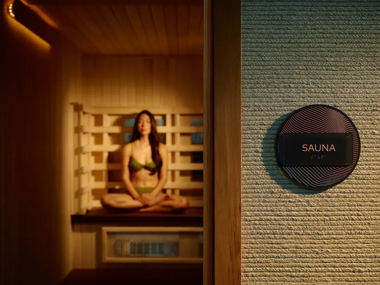 Sol Modern Phoenix Apartments Sauna