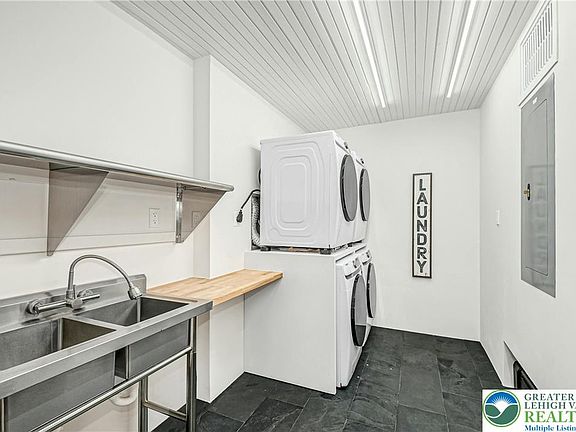 29th image of this home