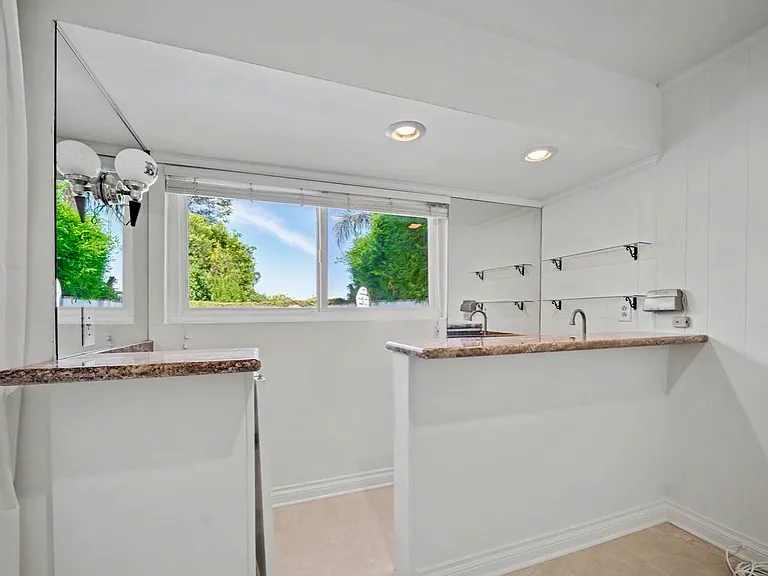 22525 Flamingo St — Photo 19