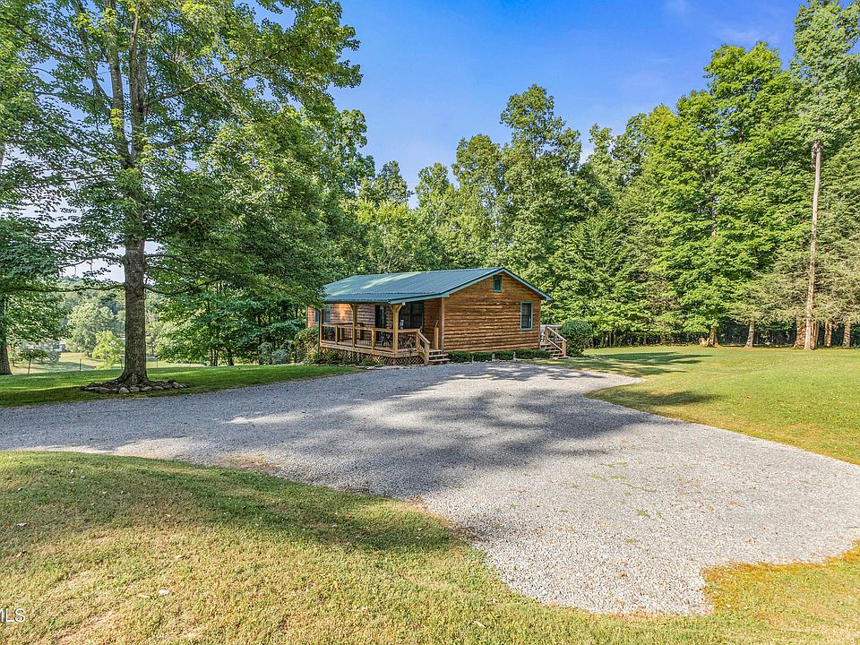 1st image of 454 Fernwoods Pvt Dr